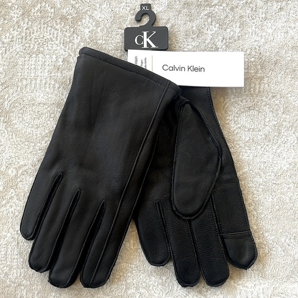 Brand New Calvin Klein Full Grain Goat Leather Tech Gloves Touchscreen Black - Picture 1 of 14